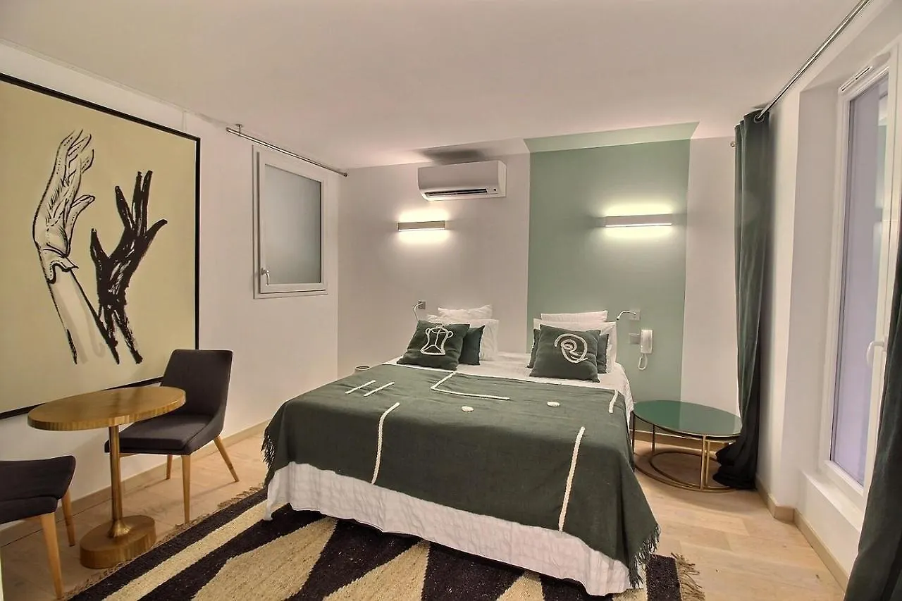 S18903 - Studio 1 Personne A Paris Apartment